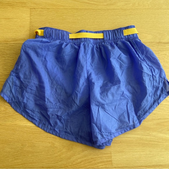 nike running shorts - Picture 4 of 7